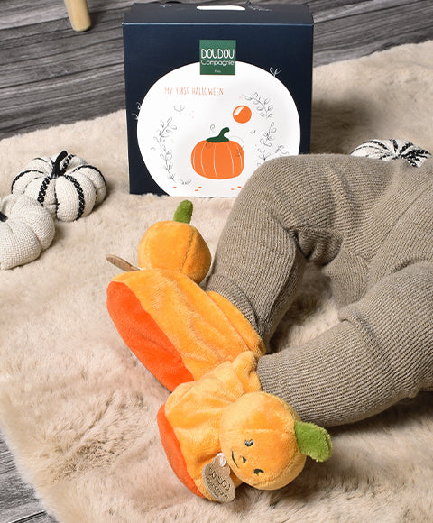 Chaussons bébé citrouille - 0-6 mois doudou et compagnie accompagné d’une jolie carte